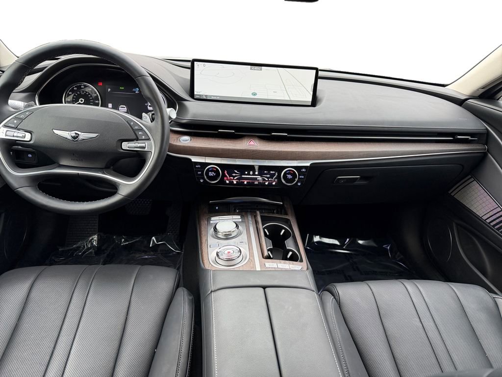 Used 2024 Genesis G80 image 10