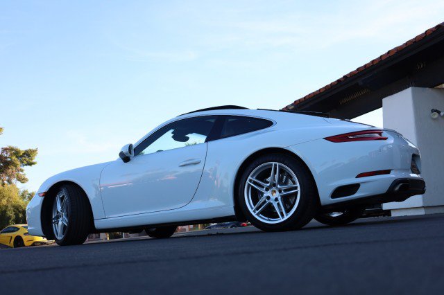 Used 2017 Porsche 911 Carrera RWD image 17