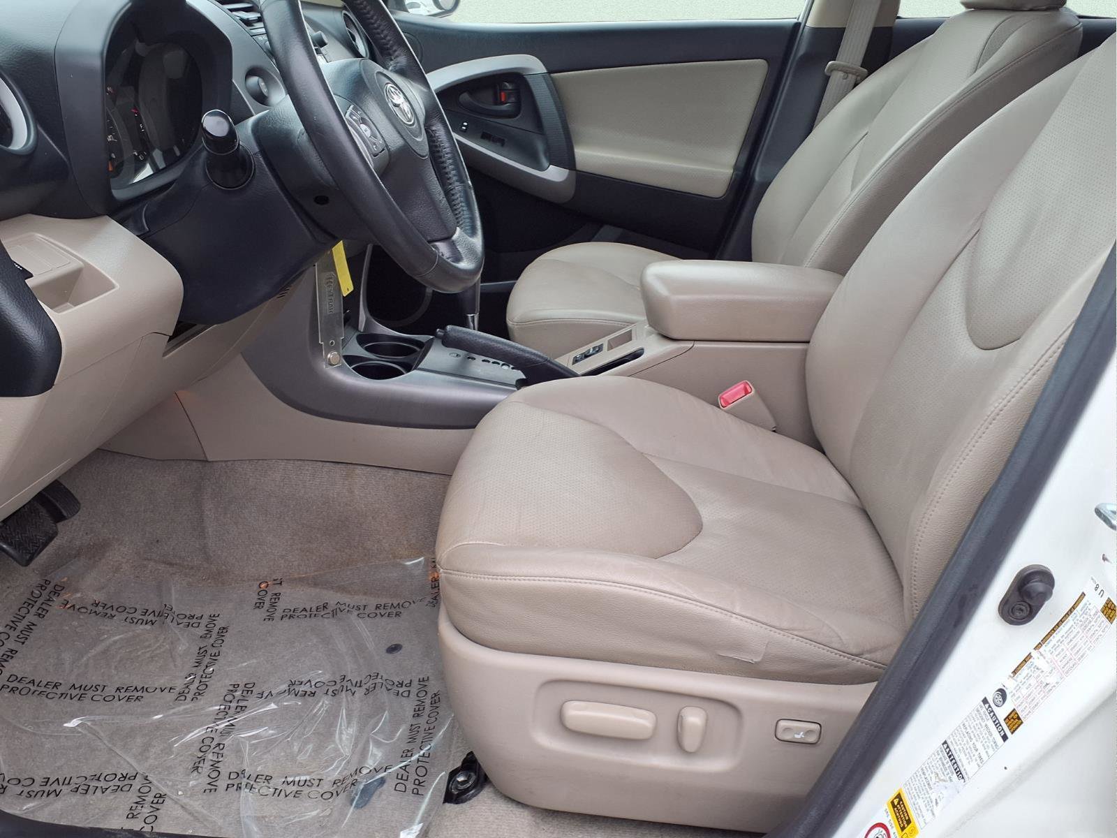 Used 2008 Toyota RAV4 Limited AWD/4WD image 17