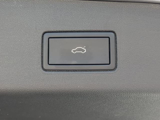 Certified 2023 Volkswagen ID.4 Pro S RWD image 10