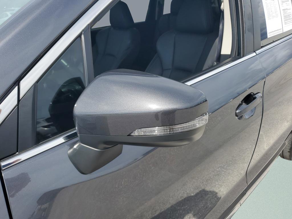 Used 2022 Subaru Ascent Limited w/ Technology Package AWD/4WD image 11