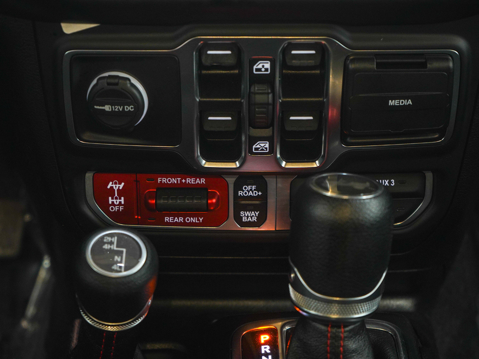 Used 2021 Jeep Wrangler Unlimited Rubicon w/ Uconnect 4C Nav & Sound Group AWD/4WD image 20