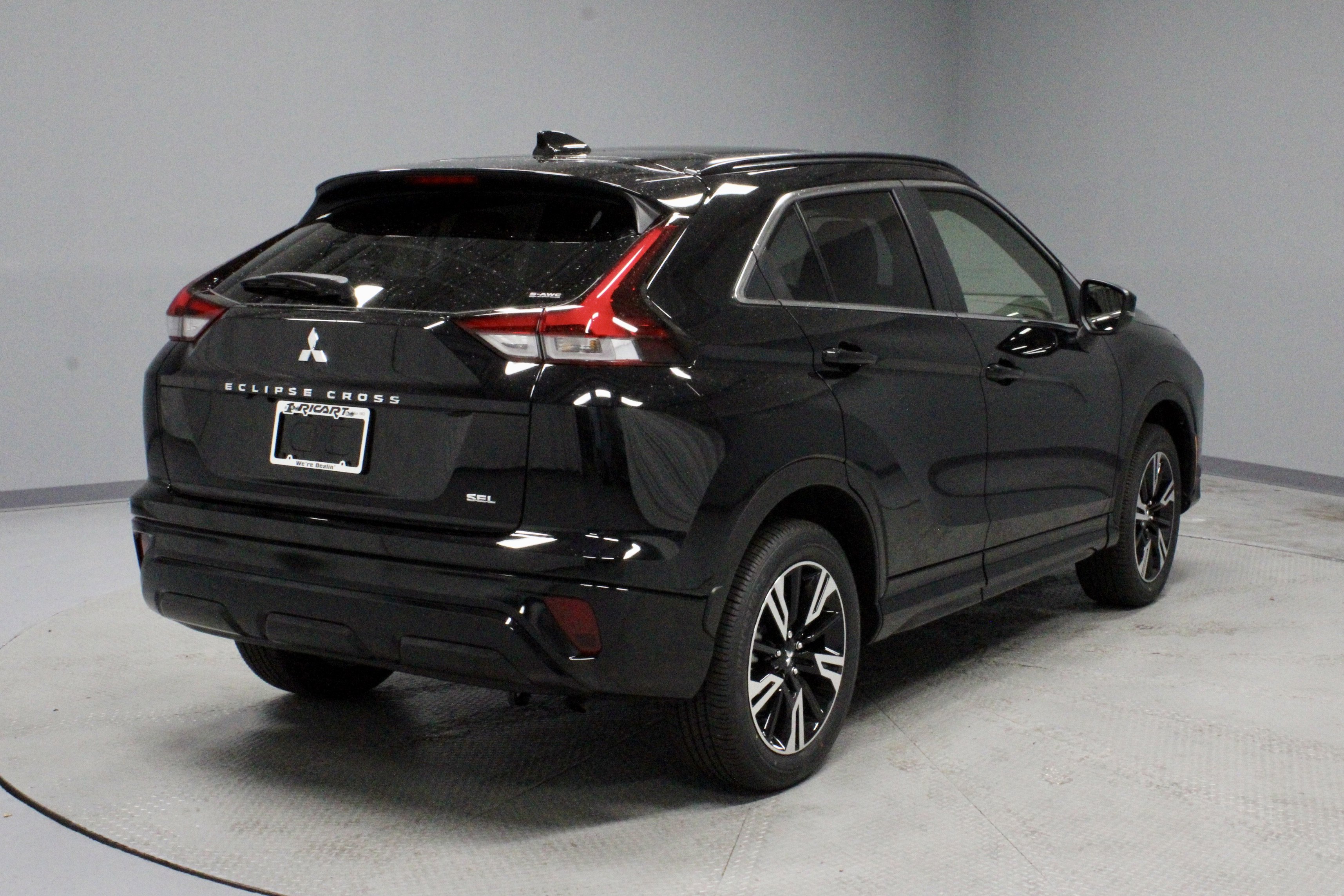 New 2026 Mitsubishi Eclipse Cross SEL image 8