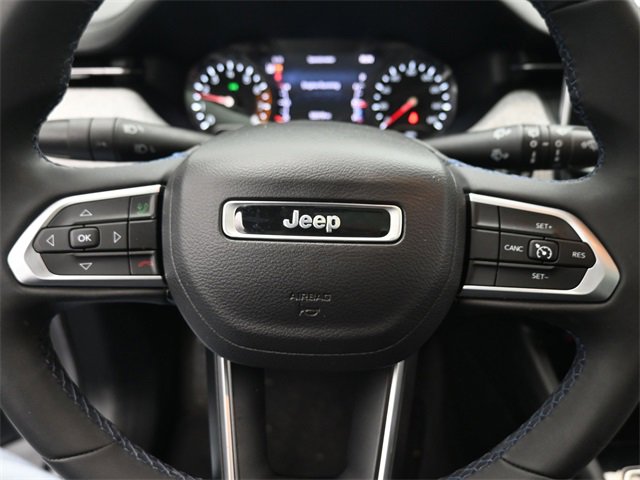 Used 2022 Jeep Compass Latitude w/ Sun and Sound Group image 16