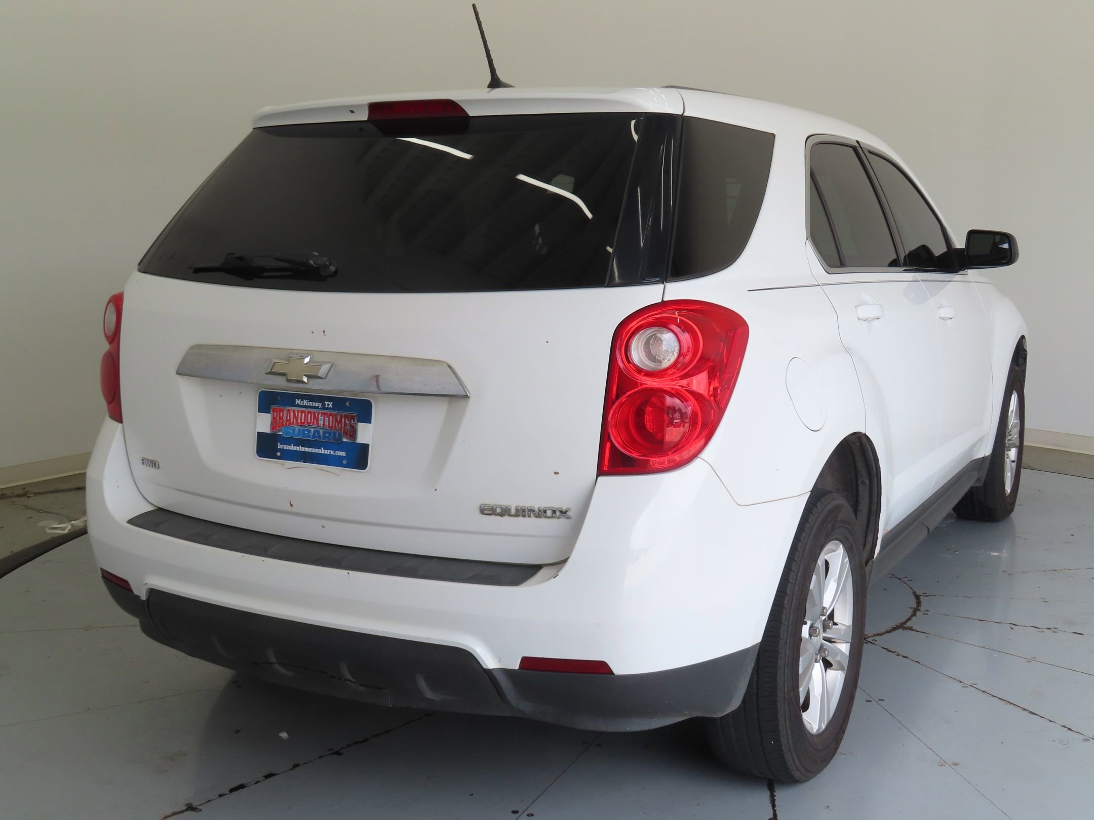 Used 2013 Chevrolet Equinox LS AWD/4WD image 3