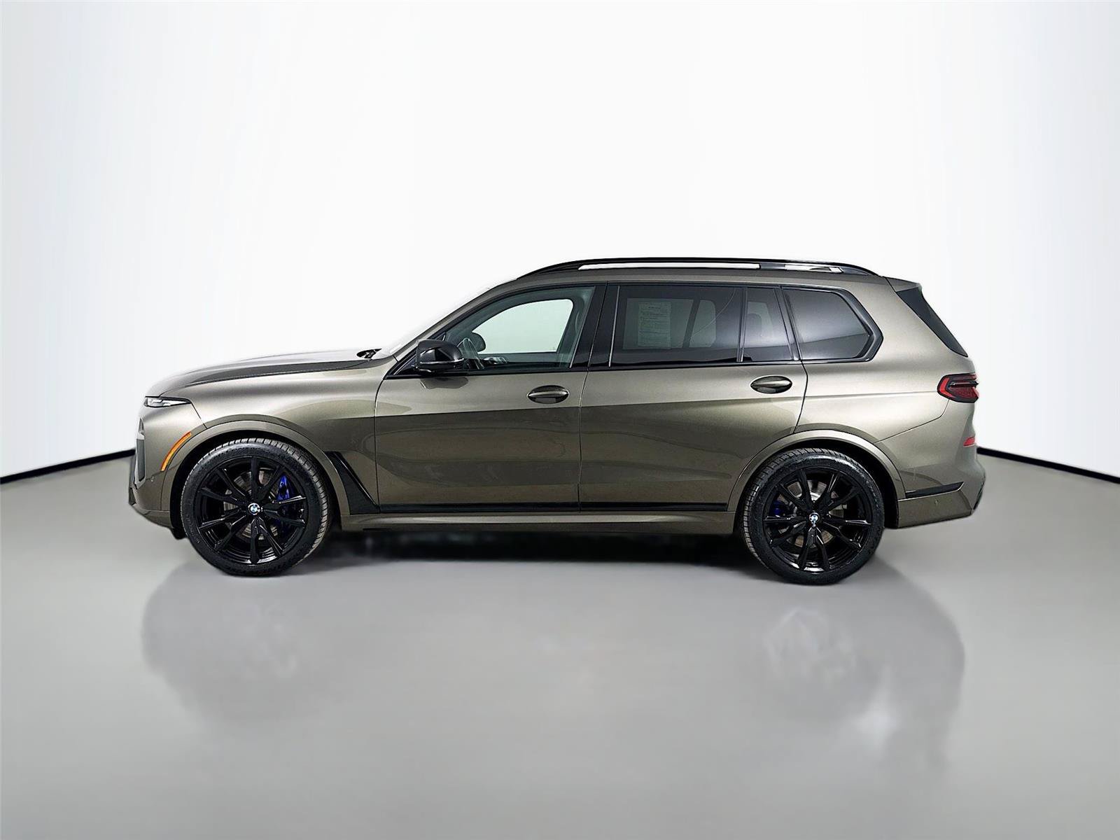 Used 2024 BMW X7 M60i w/ Executive Package AWD/4WD image 6