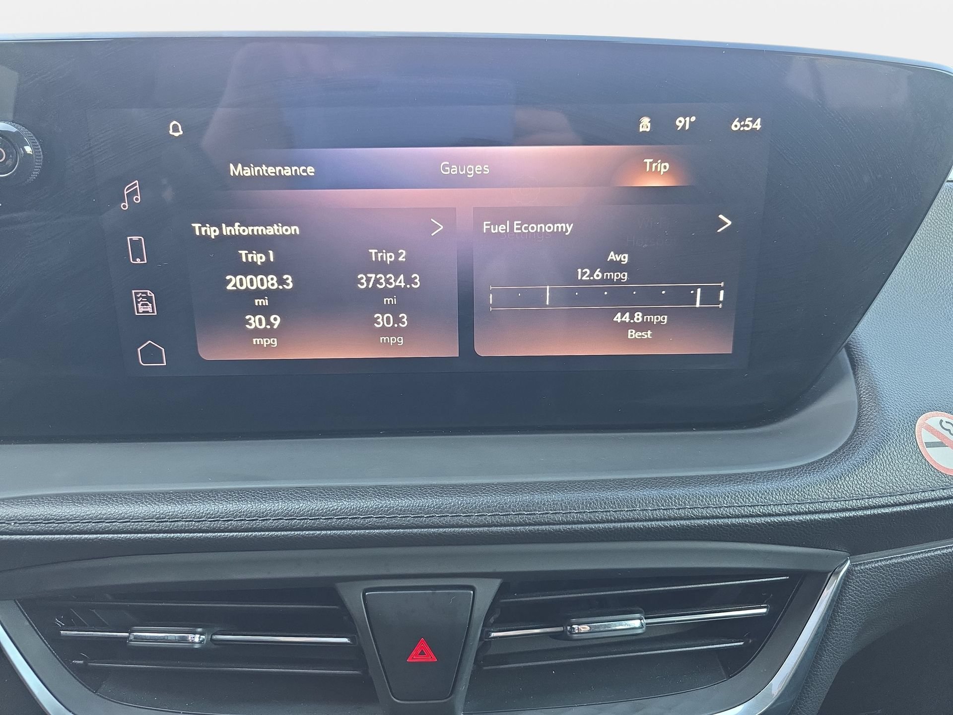 Used 2024 Buick Encore GX Sport Touring AWD/4WD image 21