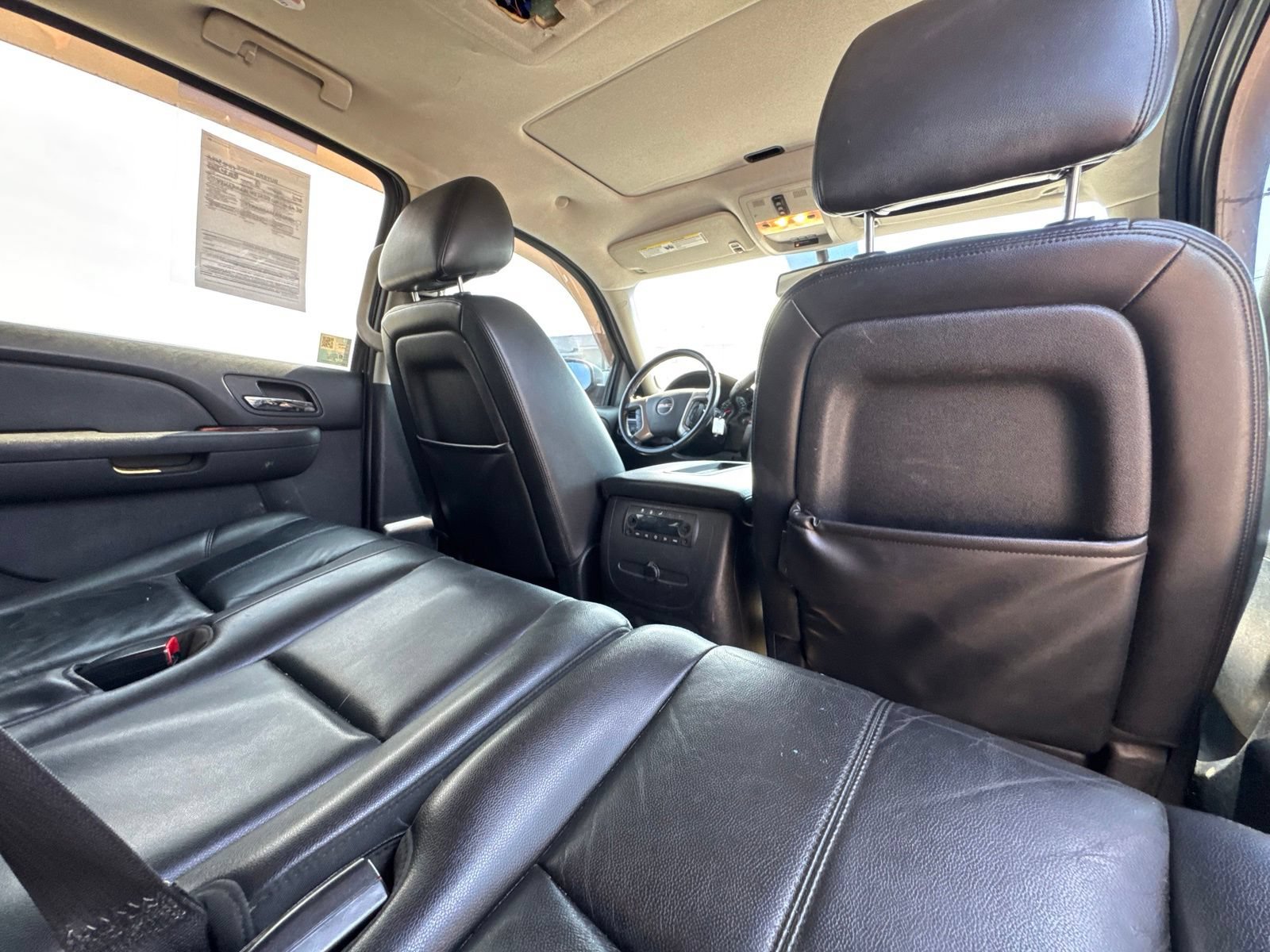 Used 2013 GMC Yukon XL SLT AWD/4WD image 25