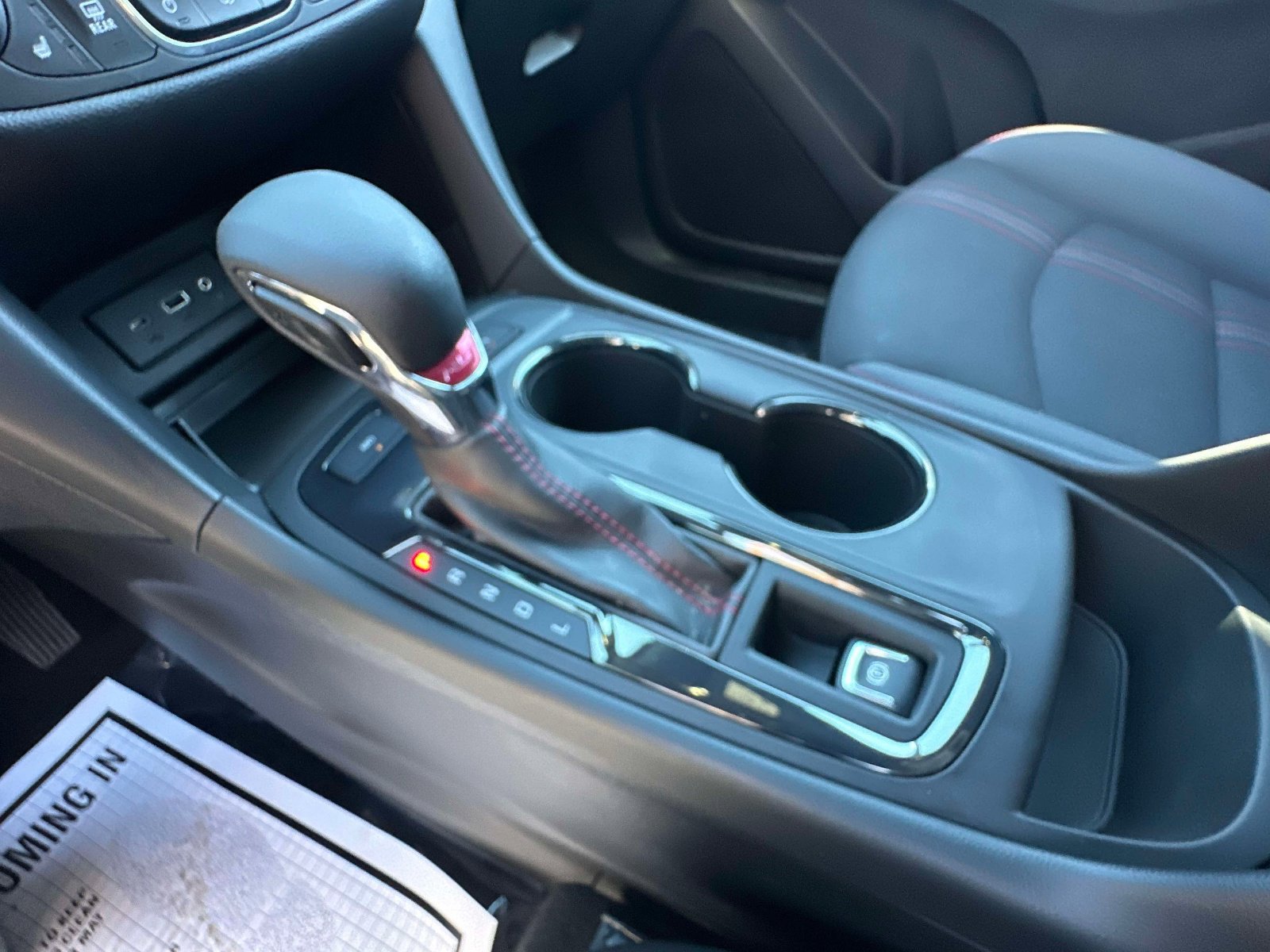 Used 2022 Chevrolet Equinox RS image 14