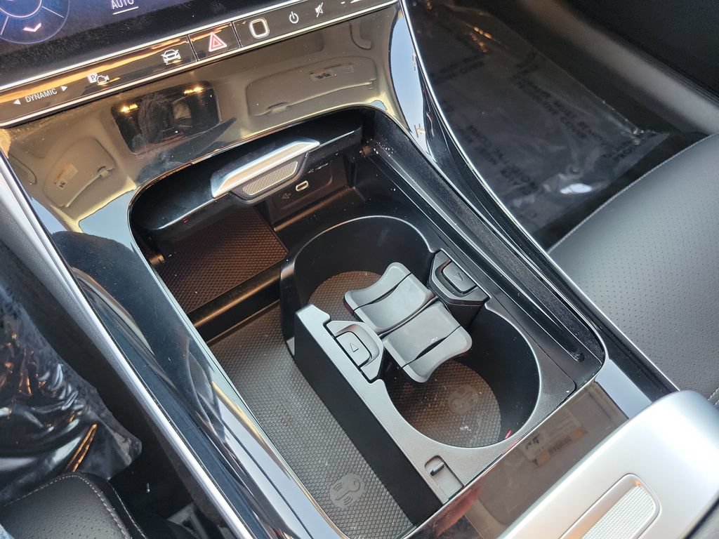 Used 2023 Mercedes-Benz C 300 Sedan image 33