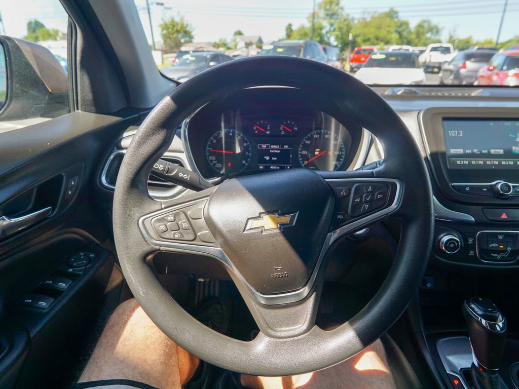 Used 2018 Chevrolet Equinox LT FWD image 19