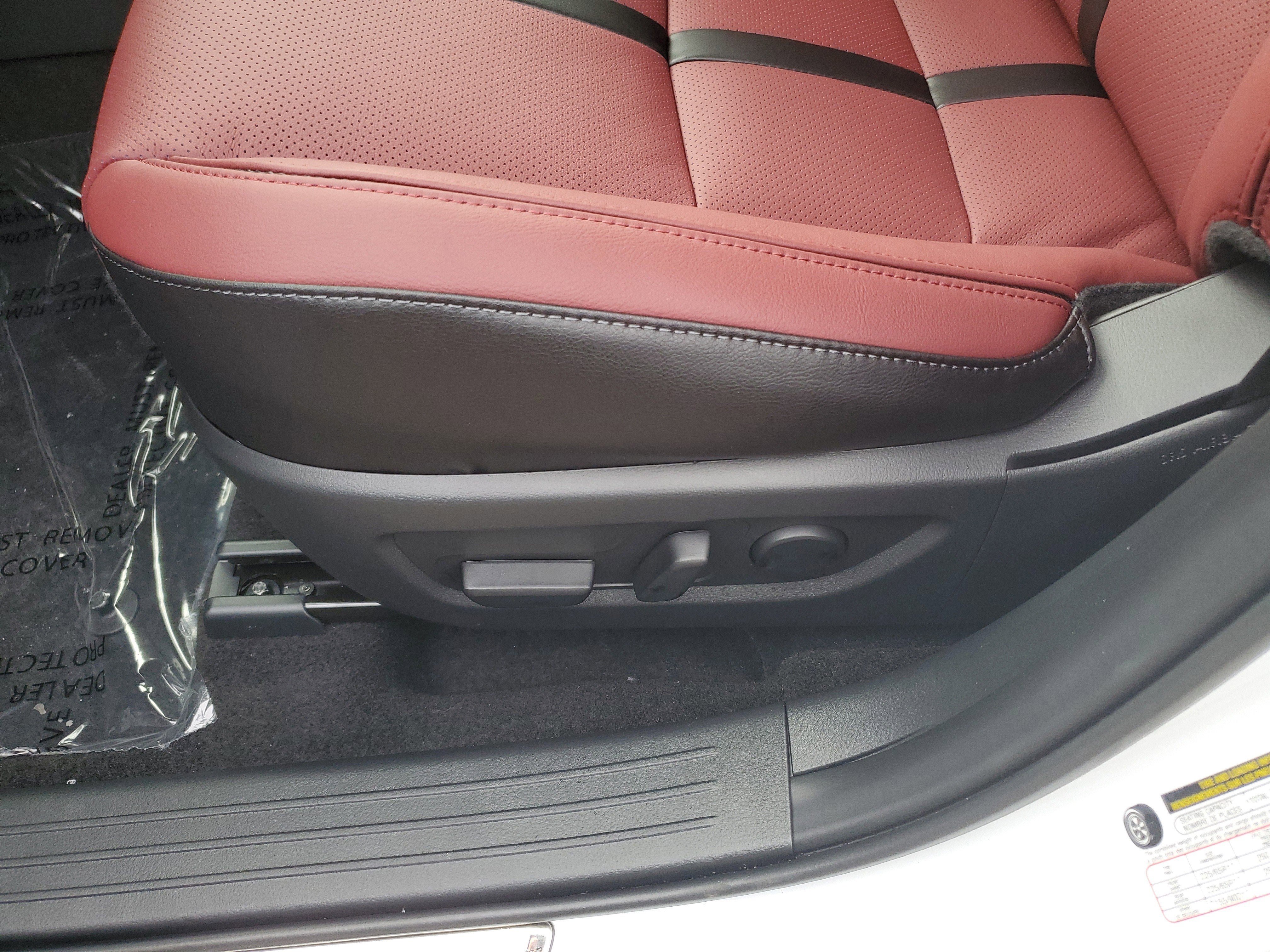 New 2026 MAZDA CX-50 AWD 2.5 Hybrid w/ Cargo Package image 17