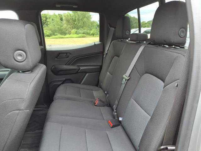 Used 2024 Chevrolet Colorado W/T AWD/4WD image 9