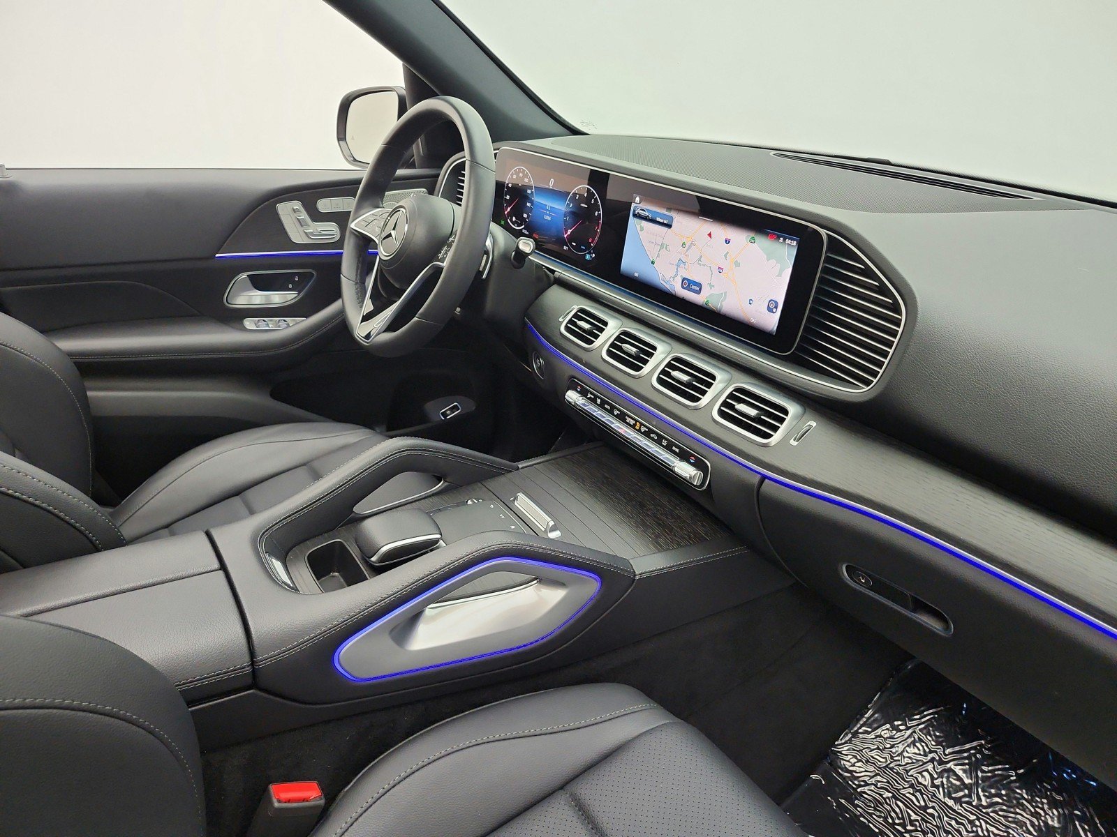 Used 2024 Mercedes-Benz GLE 350 4MATIC image 17
