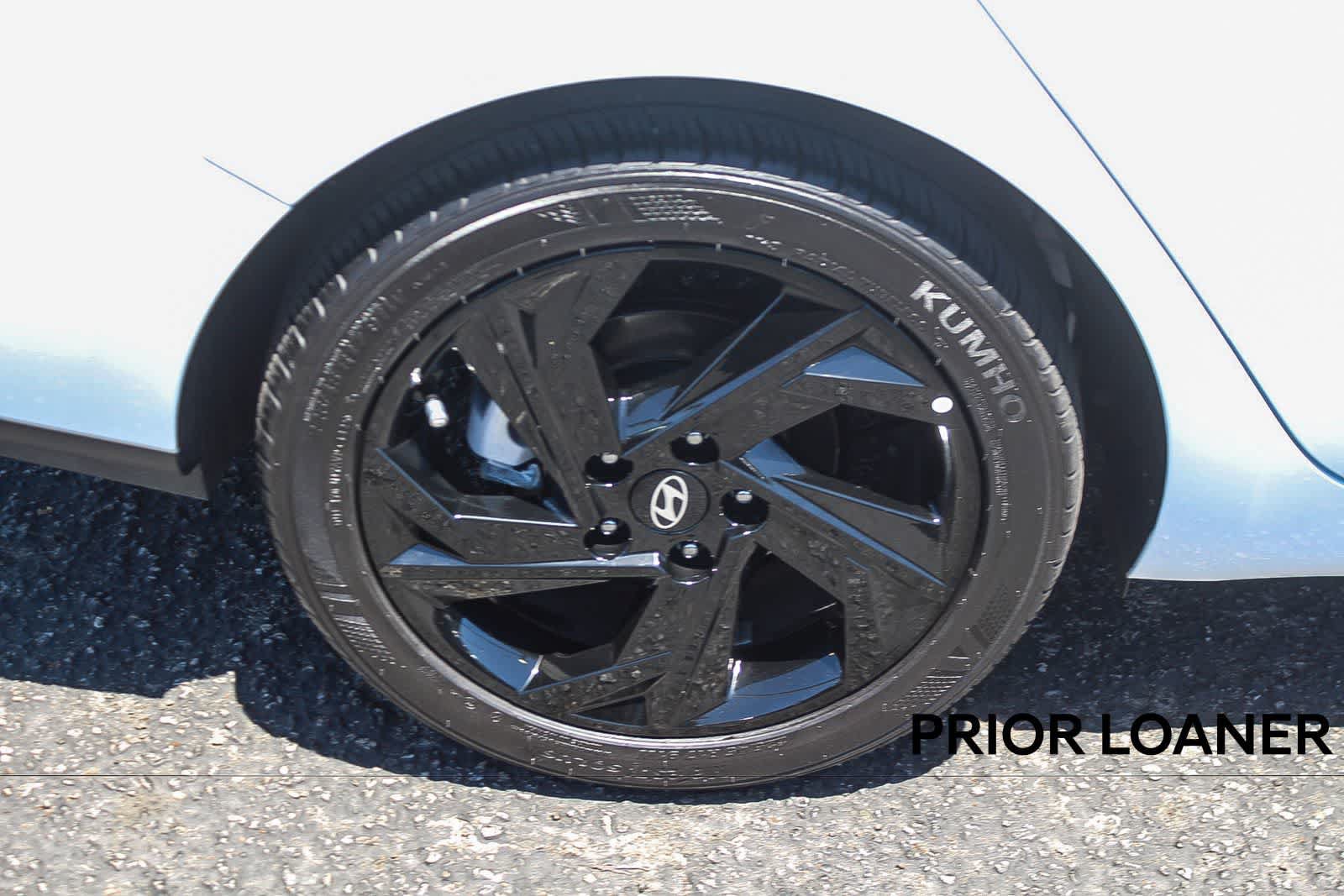 Certified 2026 Hyundai Elantra Sport FWD image 11