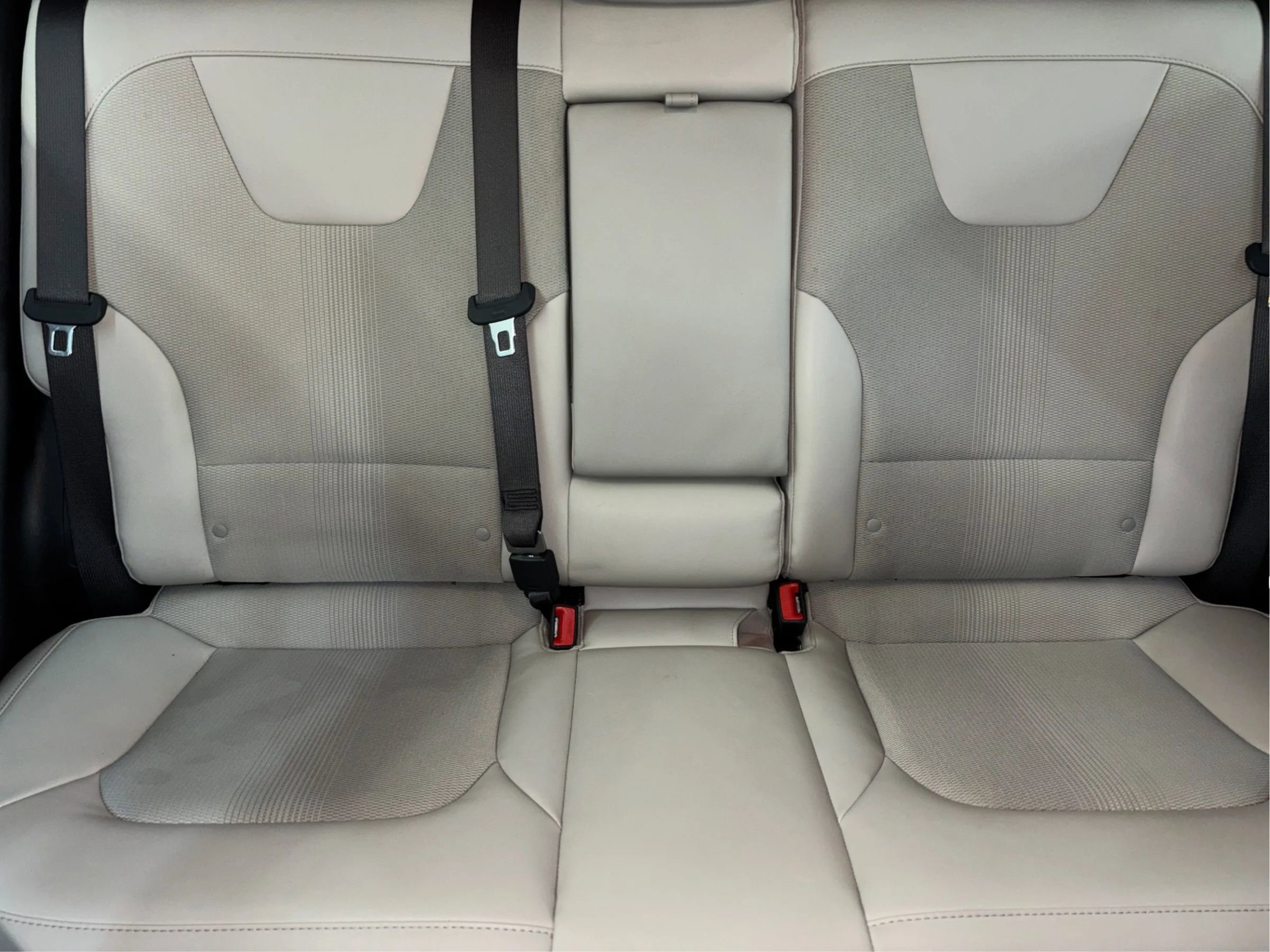 Used 2023 Kia Niro EX image 20