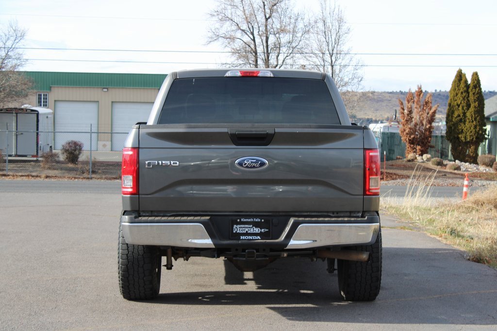 Used 2017 Ford F150 XLT image 5