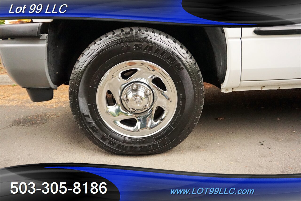 Used 2001 Dodge Ram 1500 Truck 2WD Quad Cab image 3