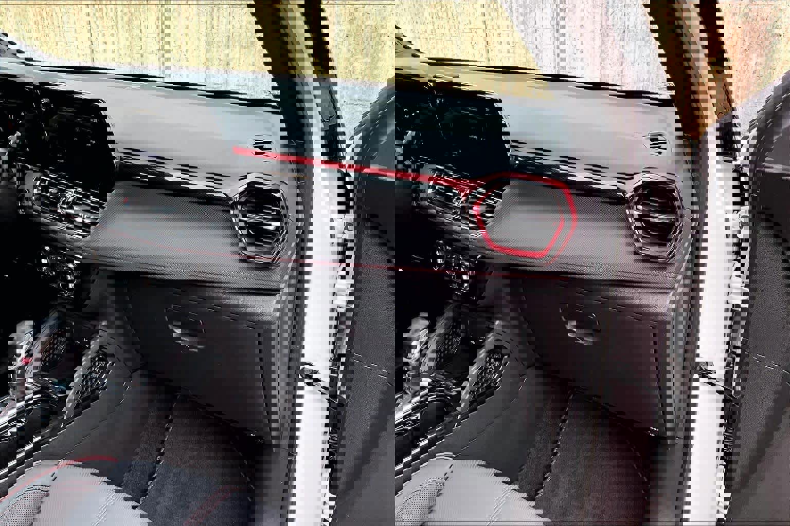 Used 2025 Chevrolet TrailBlazer RS w/ Convenience Package image 19