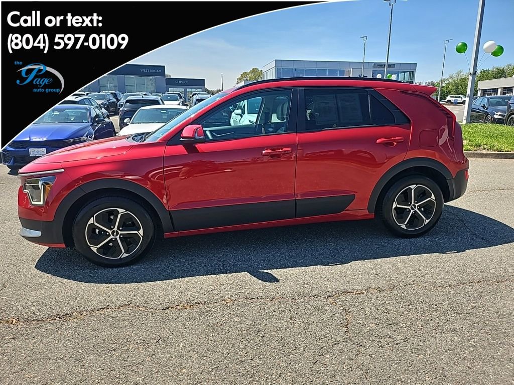 Used 2025 Kia Niro EX image 1