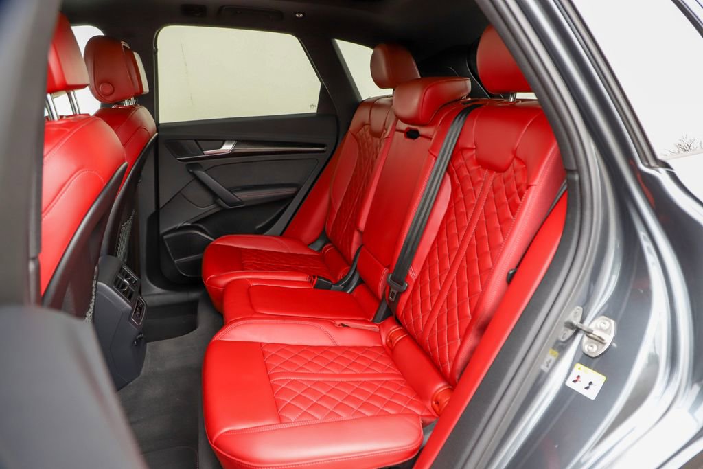 Used 2024 Audi SQ5 Premium Plus image 11