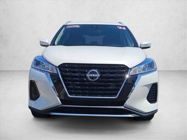 Used 2022 Nissan Kicks SV FWD image 2
