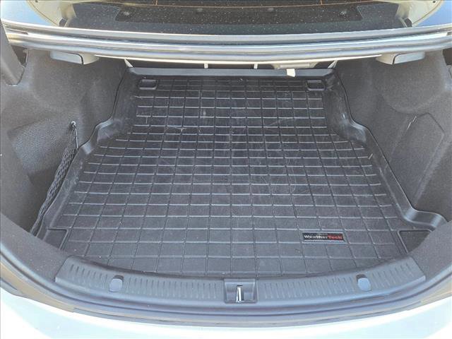 Used 2019 Mercedes-Benz E 300 image 6