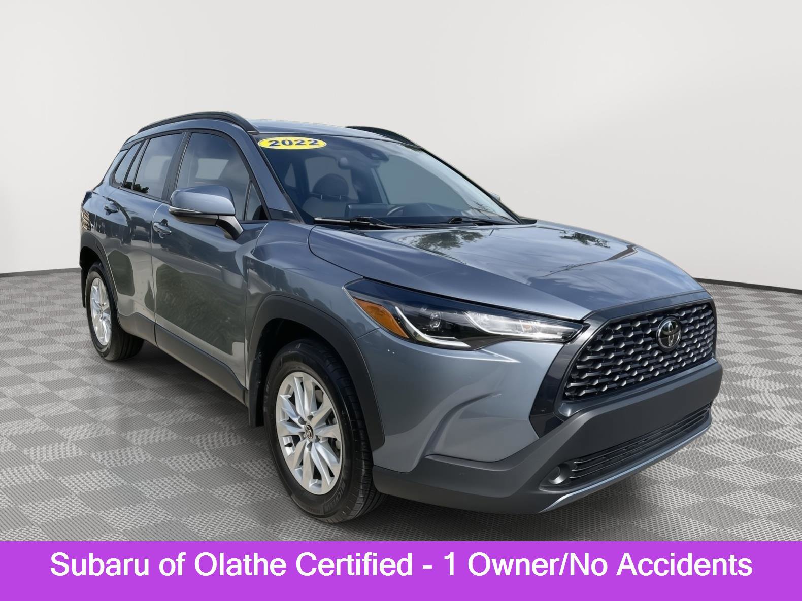 Used 2022 Toyota Corolla Cross LE w/ Moonroof Package
