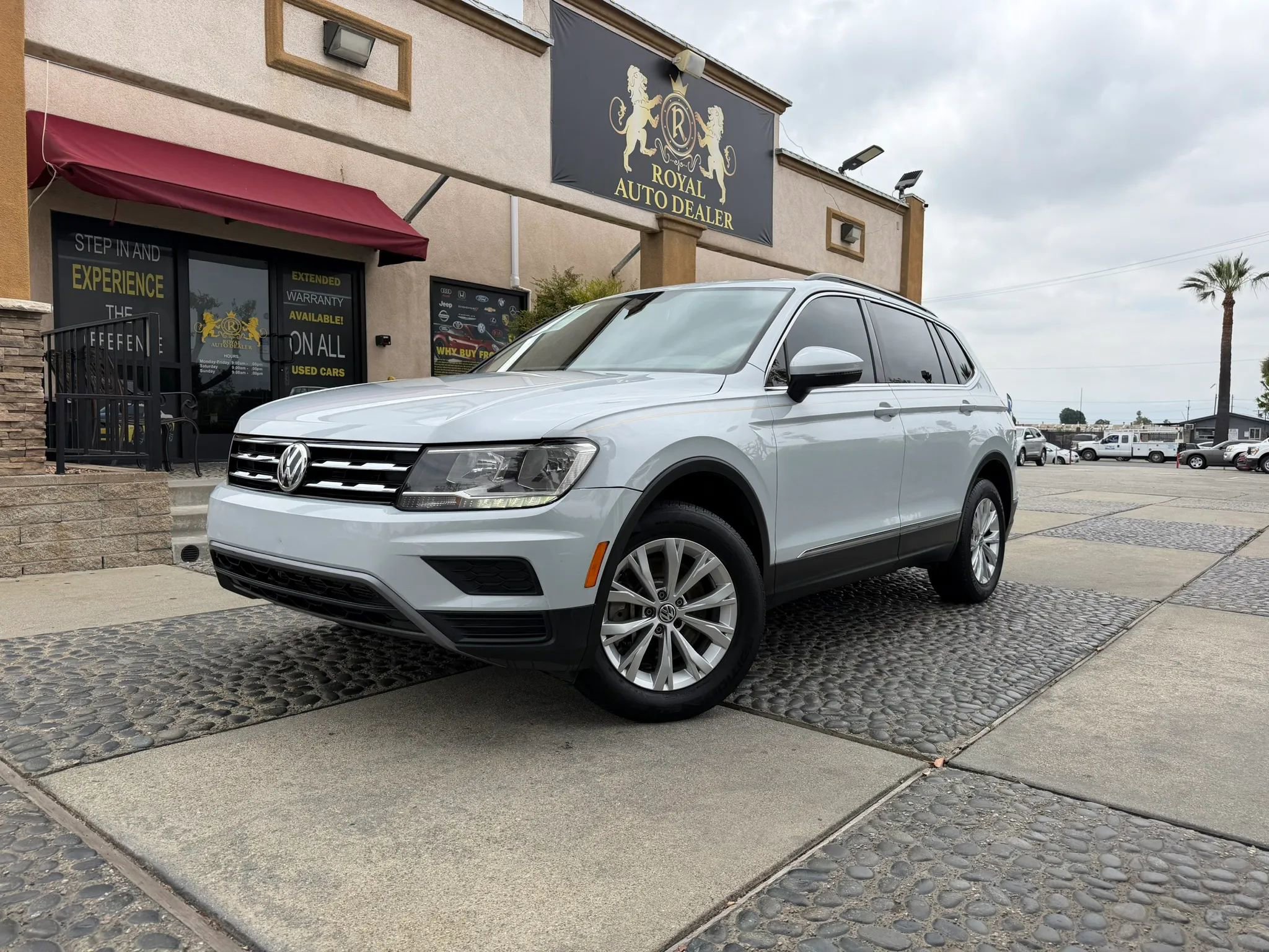Used 2018 Volkswagen Tiguan SE