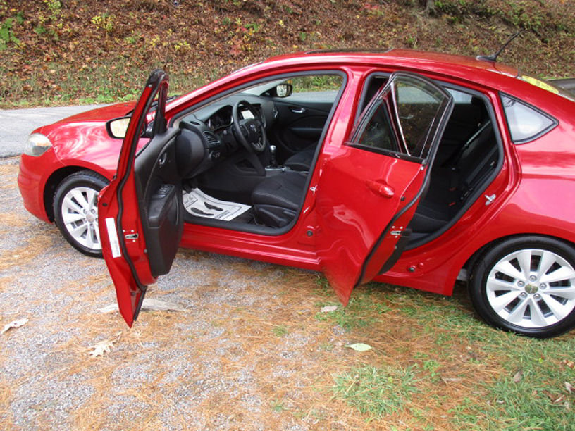 Used 2014 Dodge Dart SXT w/ Sun/Sound Group image 11