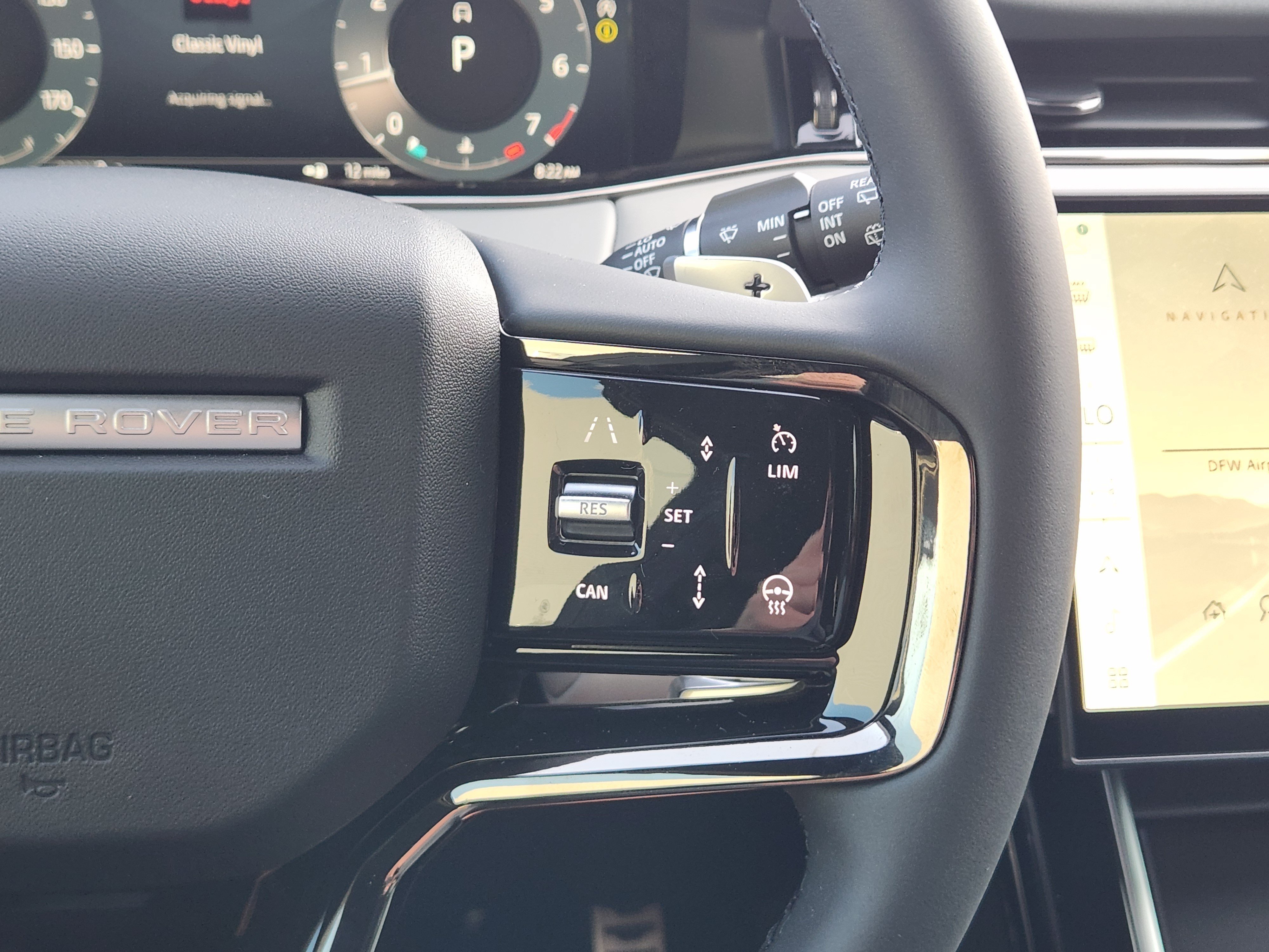 New 2026 Land Rover Range Rover Evoque Hoxton AWD/4WD image 25