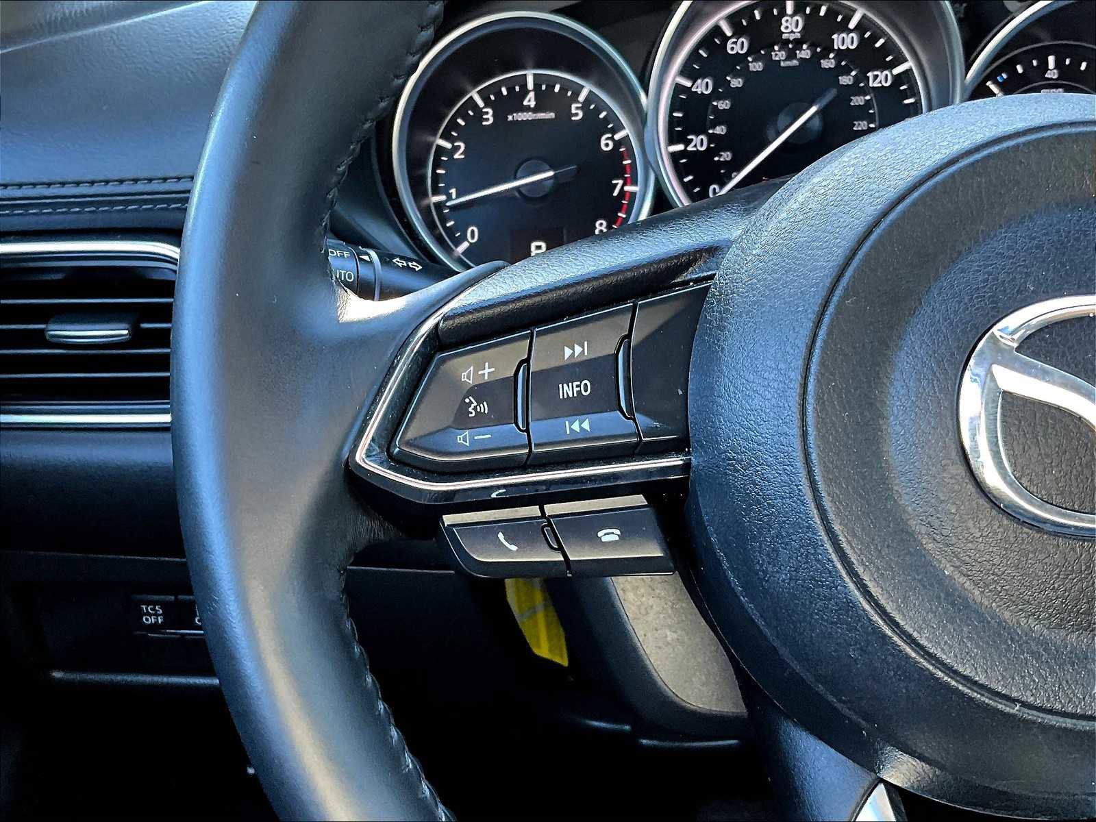 Used 2020 MAZDA CX-5 Touring image 22