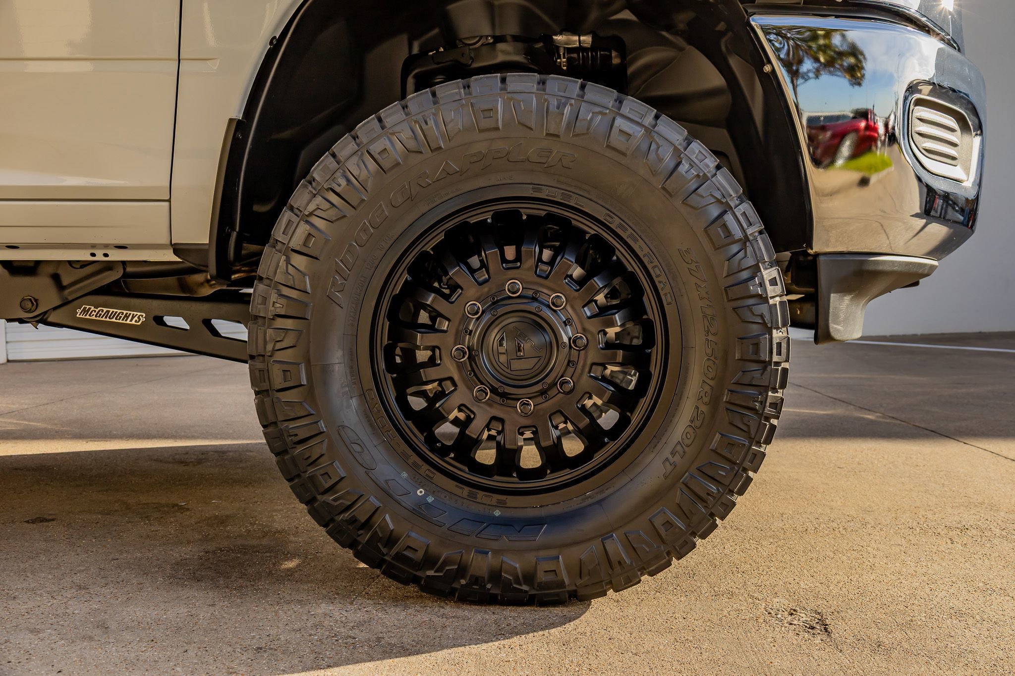 Used 2024 RAM 3500 Tradesman w/ Chrome Appearance Group image 12