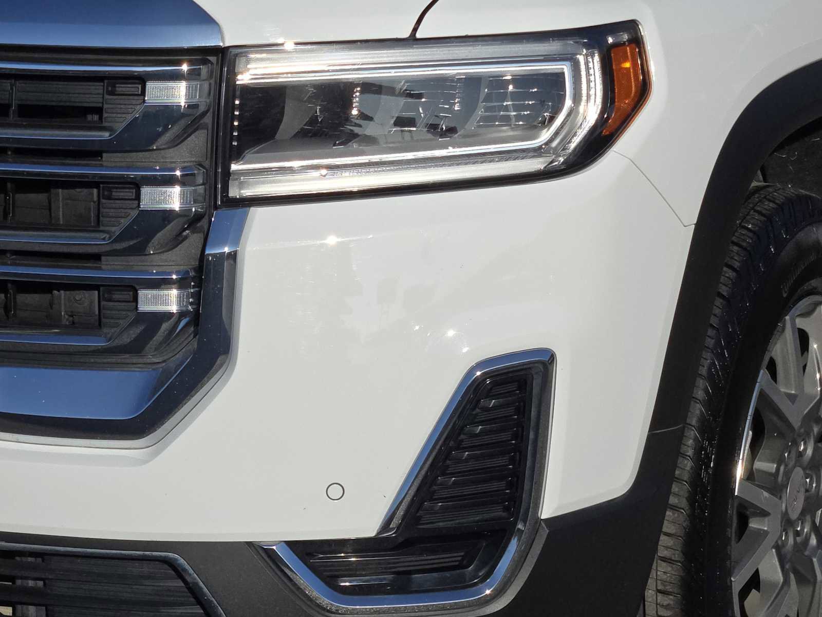 Used 2021 GMC Acadia SLE w/ Driver Convenience Package image 9