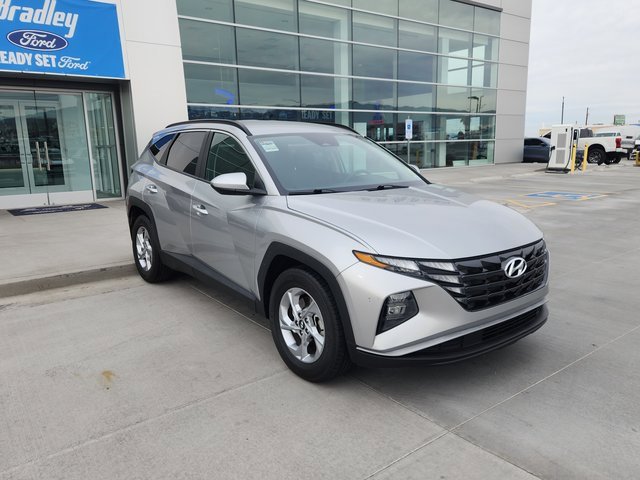 Used 2024 Hyundai Tucson SEL image 3