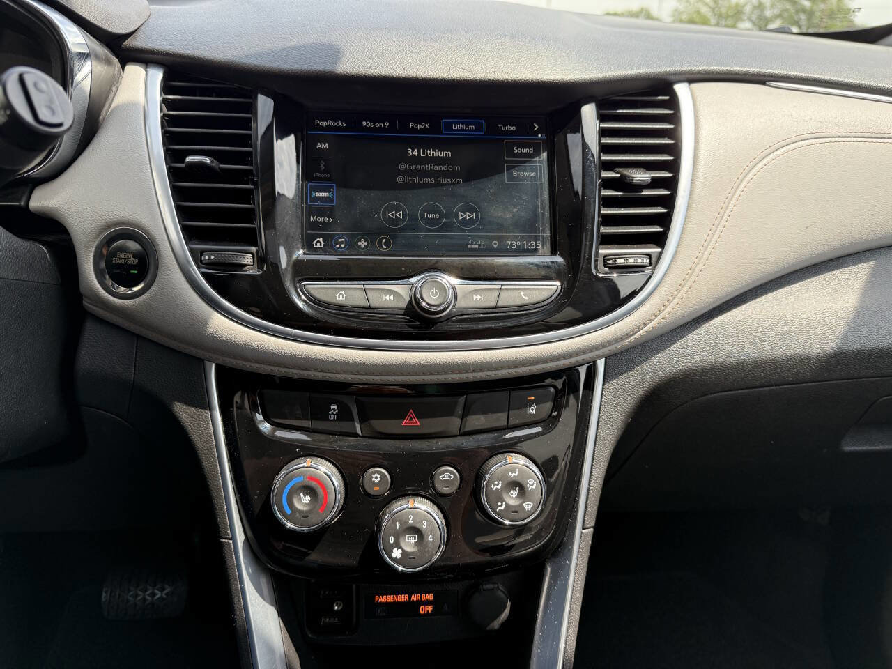 Used 2019 Chevrolet Trax Premier w/ LPO, Cargo Package image 8