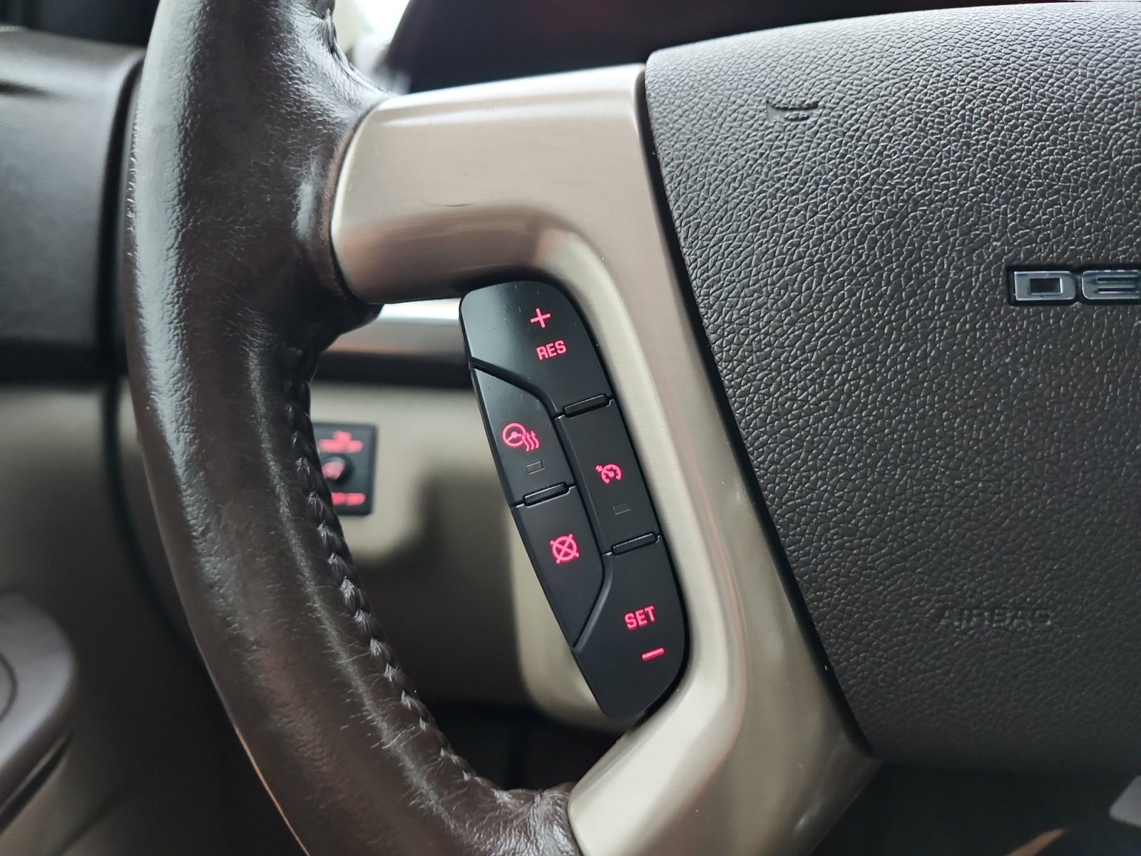 Used 2015 GMC Acadia Denali FWD image 24