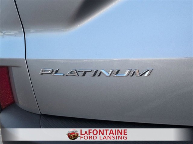 Used 2024 Ford Escape Platinum image 10