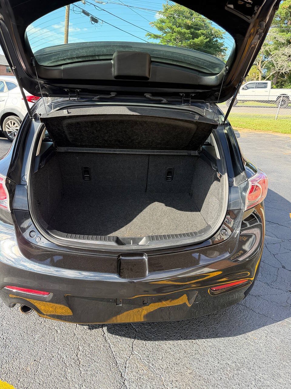 Used 2013 MAZDA MAZDA3 i Touring FWD image 21