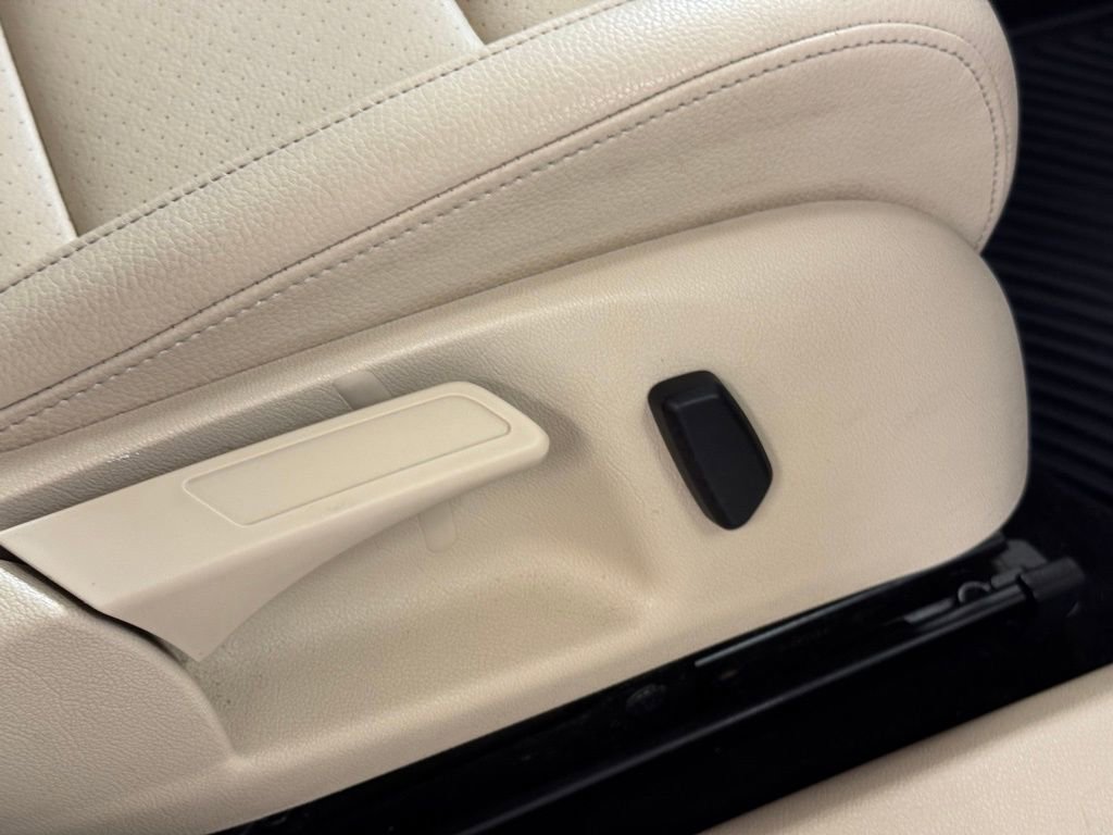 Used 2013 Volkswagen Jetta TDI image 28