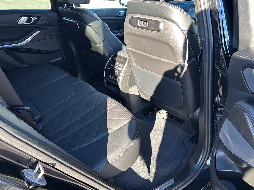 Used 2025 BMW X5 xDrive40i AWD/4WD image 21