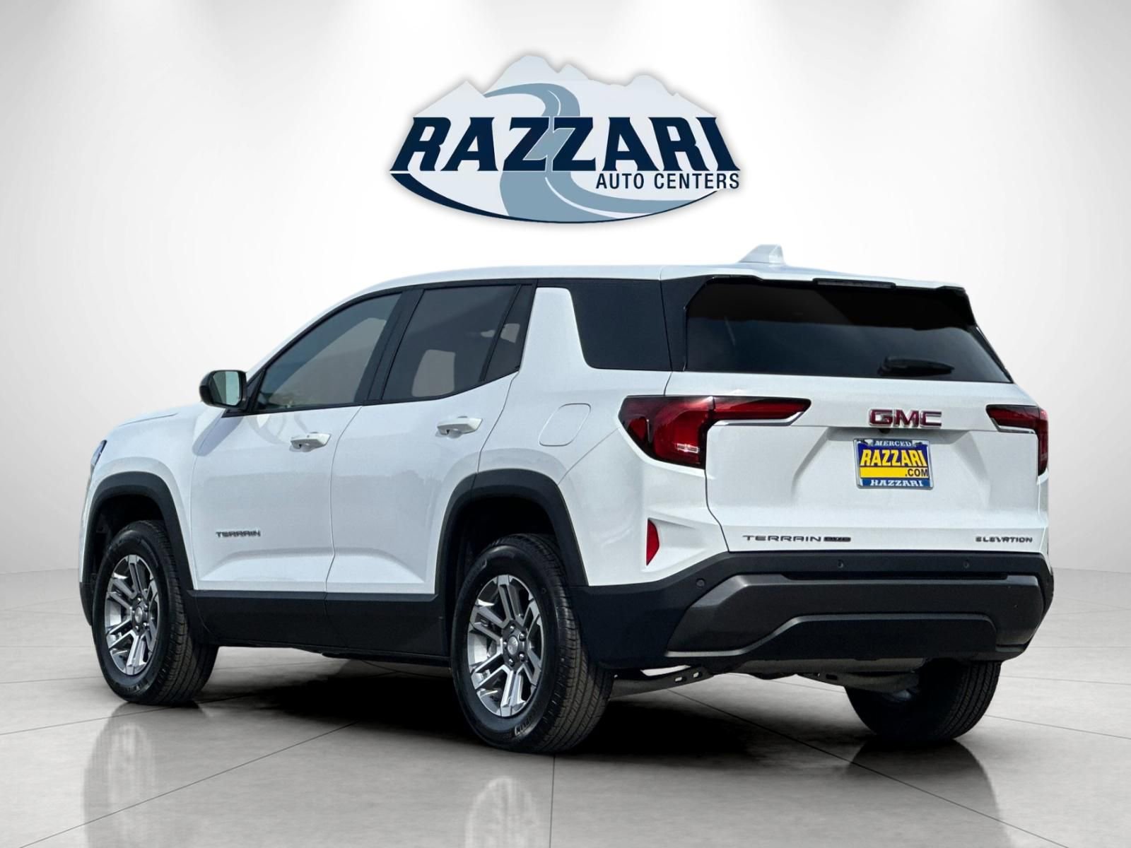 Used 2026 GMC Terrain Elevation image 5