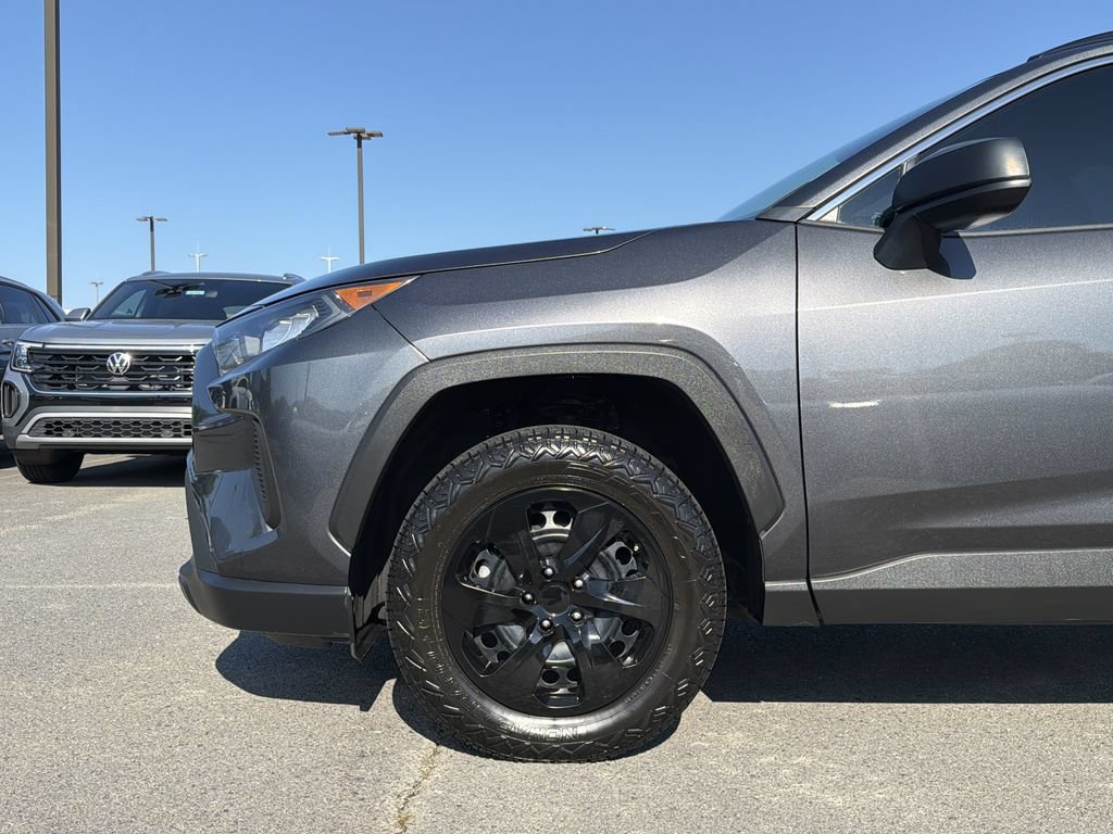 Used 2020 Toyota RAV4 LE w/ All Weather Liner Package AWD/4WD image 9