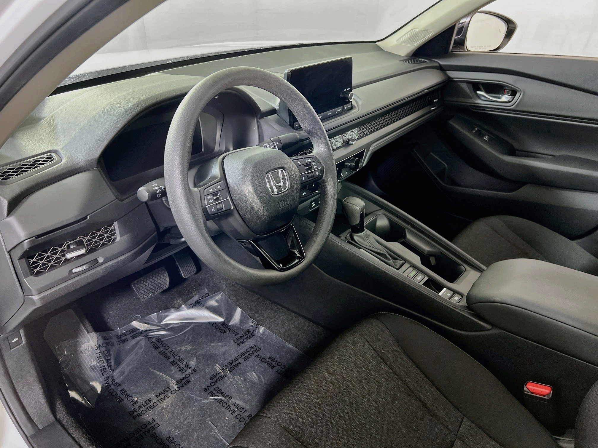 Used 2025 Honda Accord SE image 9