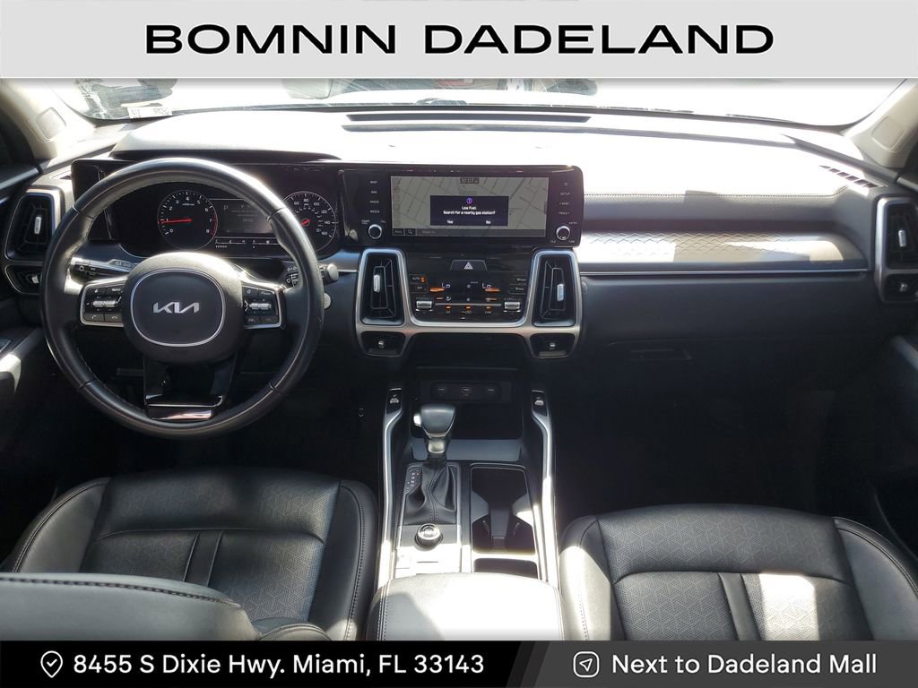 Used 2022 Kia Sorento S image 14
