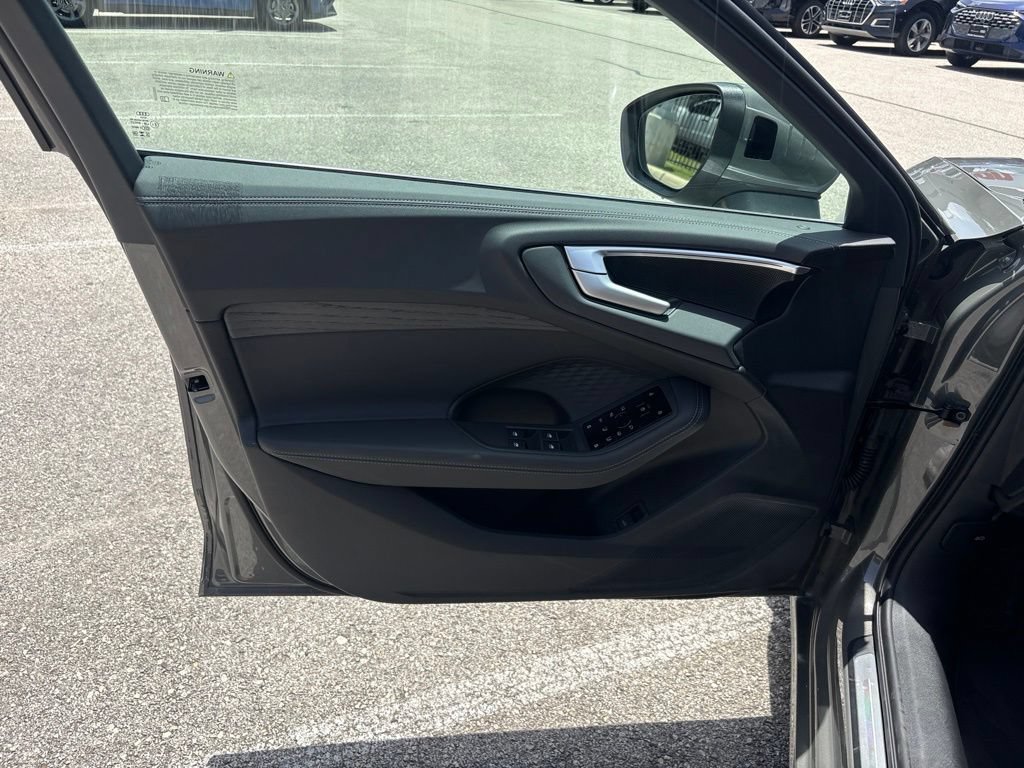 Used 2025 Audi A5 2.0T Premium w/ Convenience Package AWD/4WD image 9