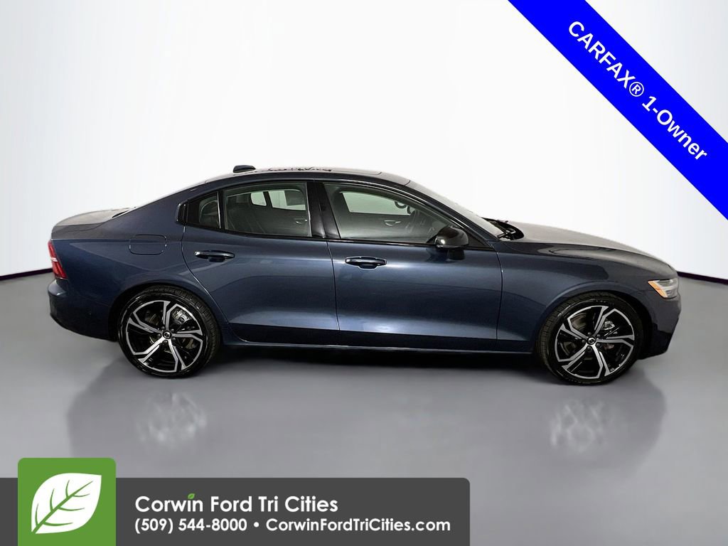 Used 2024 Volvo S60 B5 Plus image 18
