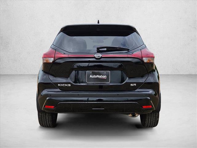 Used 2023 Nissan Kicks SR w/ SR Premium Package image 7