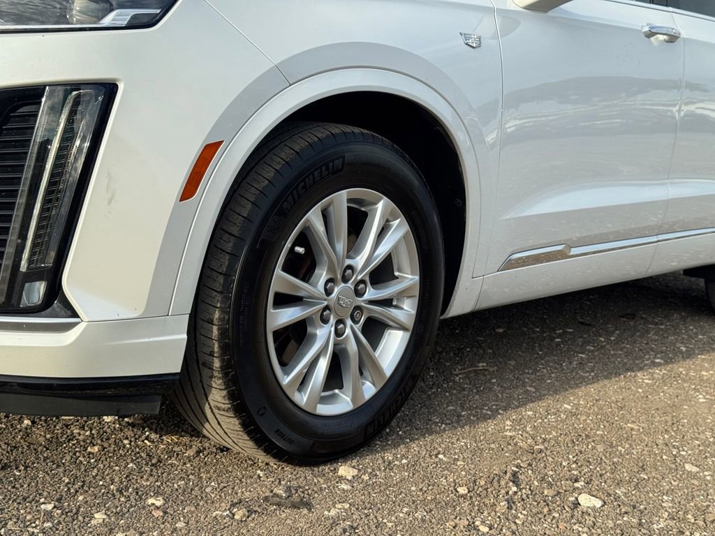 Used 2023 Cadillac XT6 Luxury FWD image 9