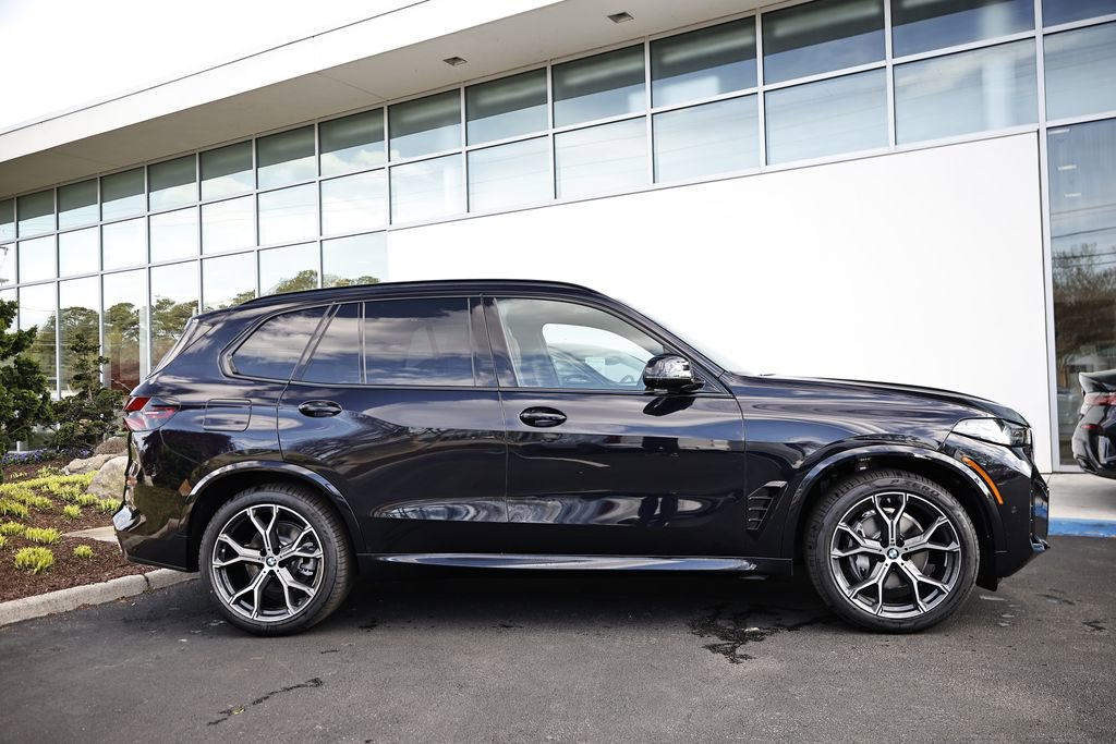 New 2026 BMW X5 xDrive40i w/ M Sport Package image 4
